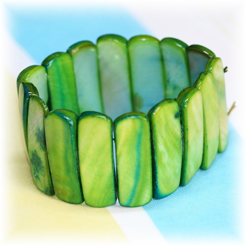 Zelený, perleťový náramek