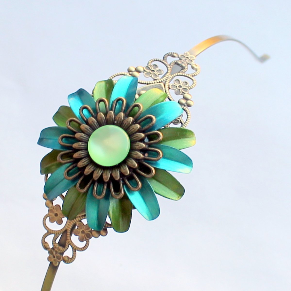 Rozkvetlá luxusní čelenka 