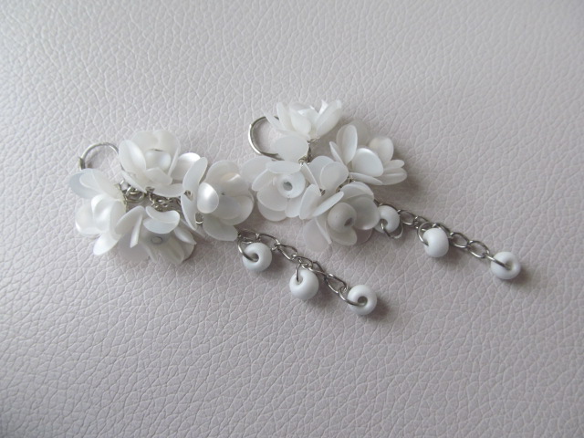 Šněhobílé náušnice