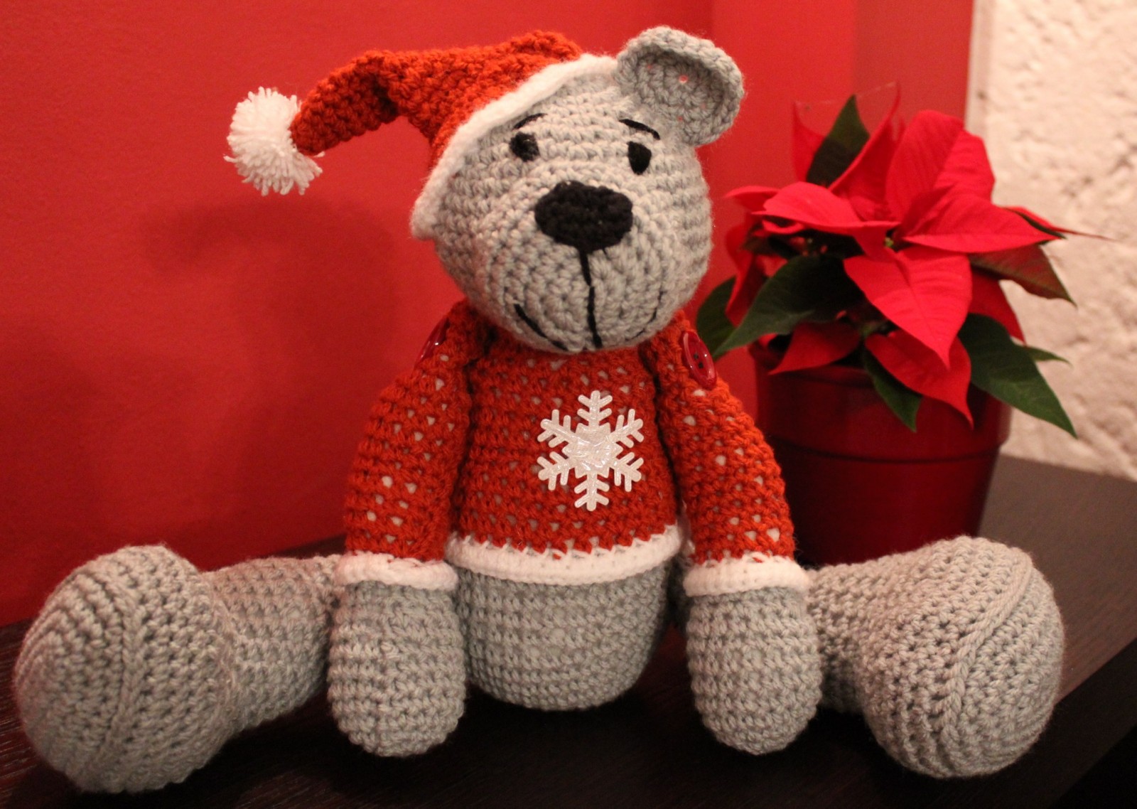 Vánoční háčkovaný medvídek