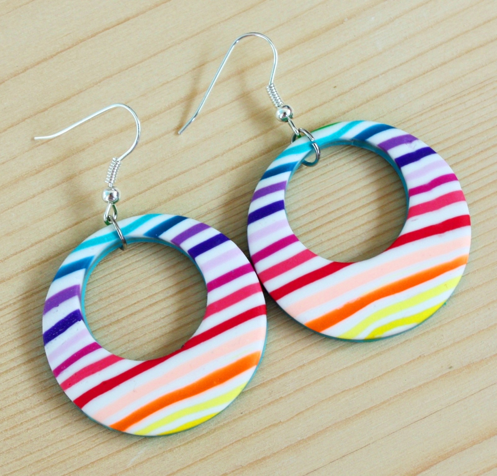 vzorované náušnice