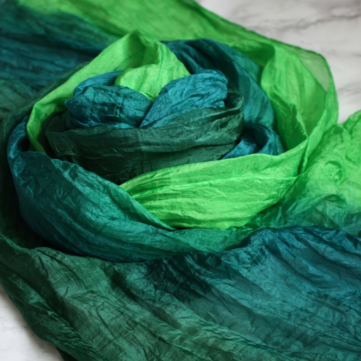 hedvábná šála zelená