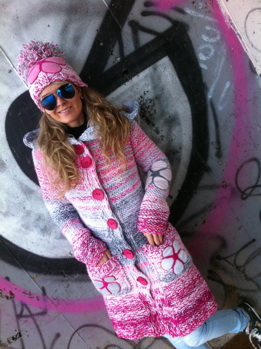 Ručně pletená souprava vel.M