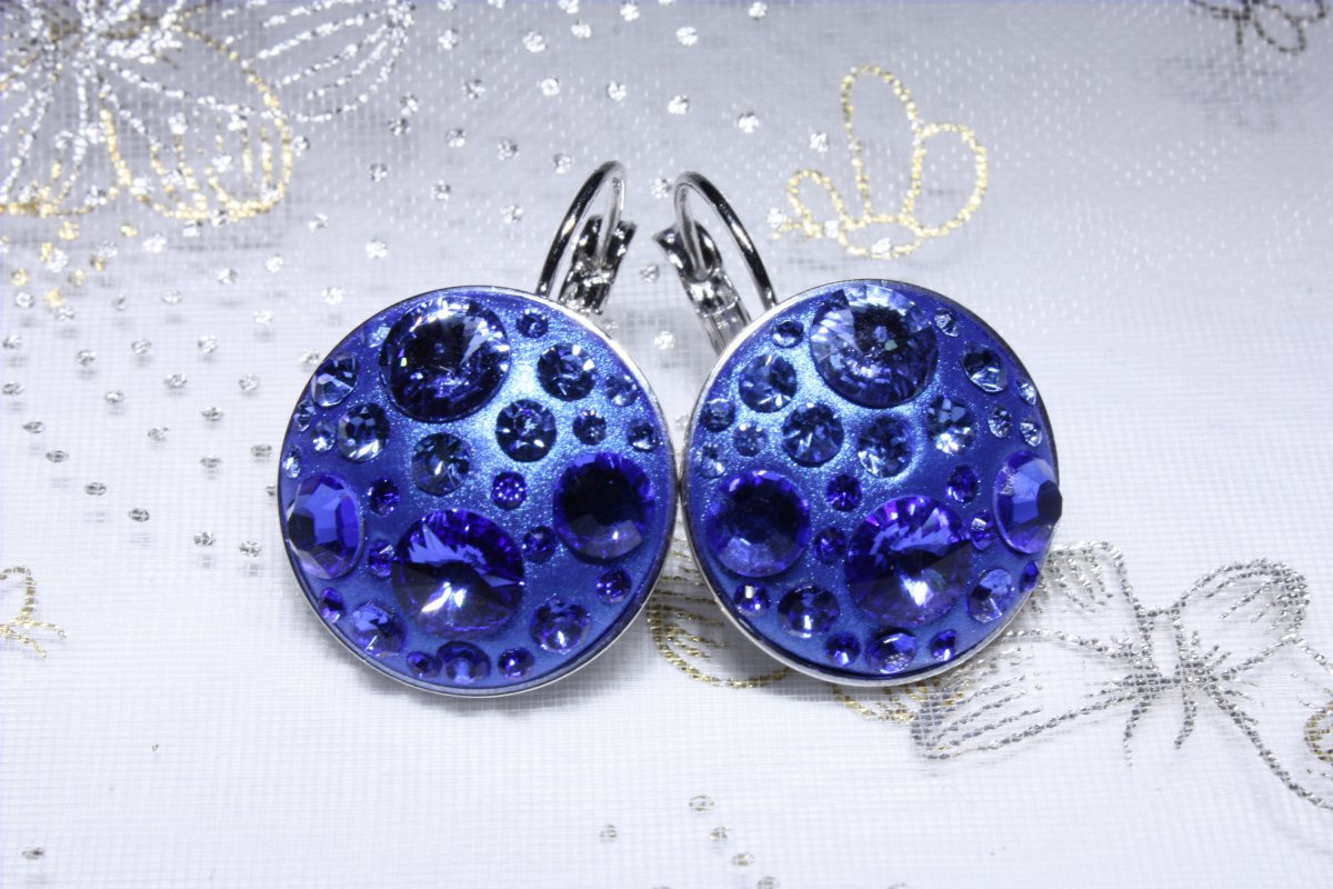 Velké sytě modré náušnice