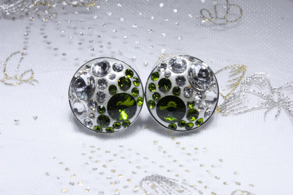 Olivovo-bílé náušnice