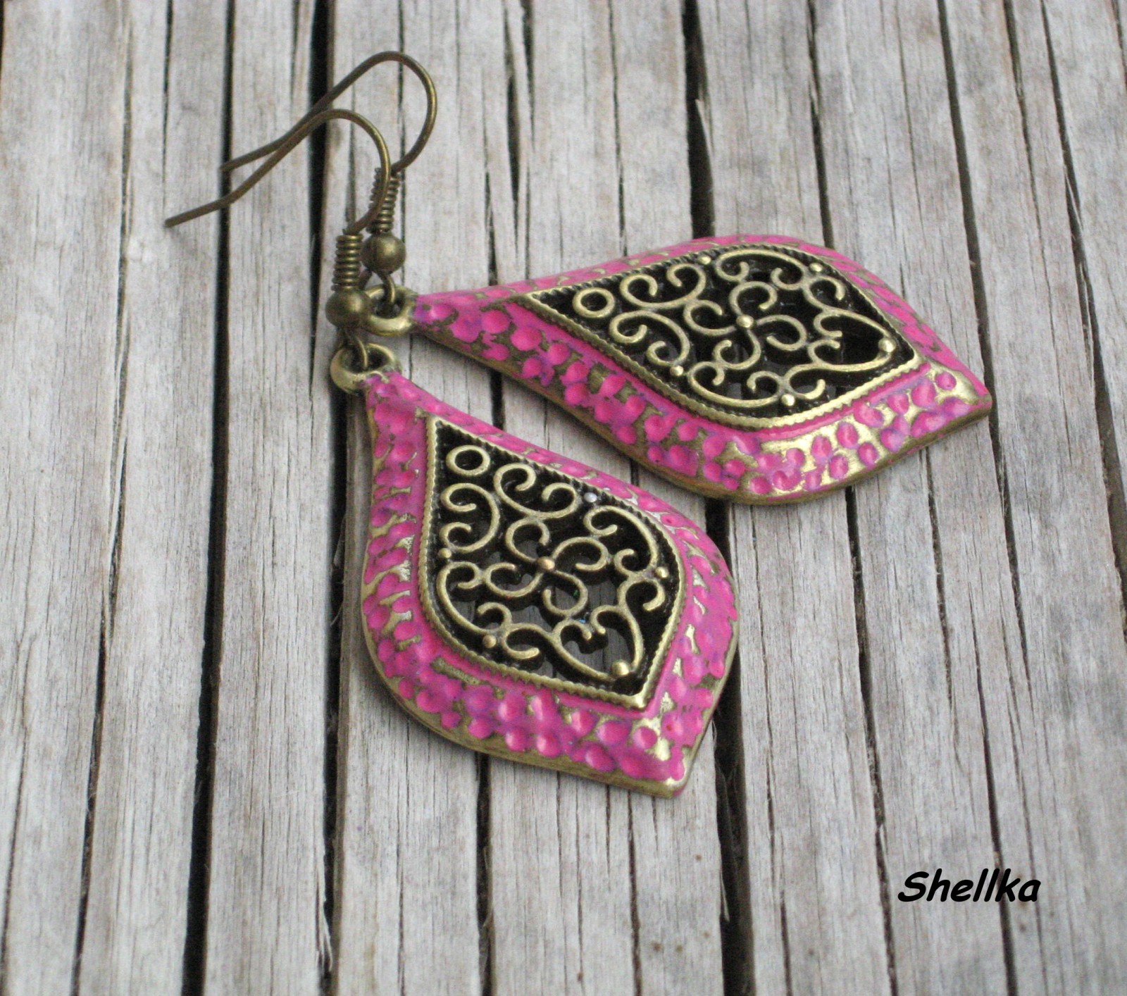 Náušnice ,,PINK TEARS,,