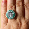 Starbucks coffee ... prstýnek