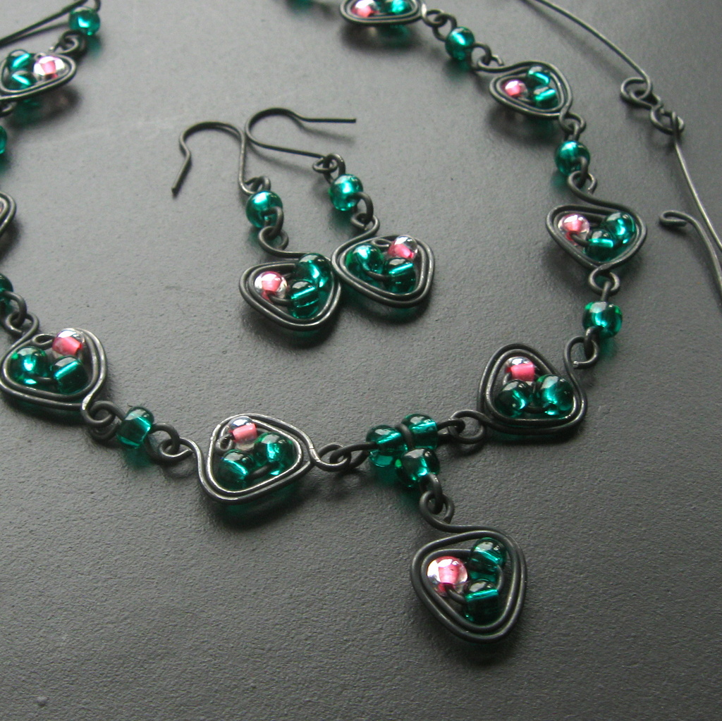 Zelená a růžová do trojky