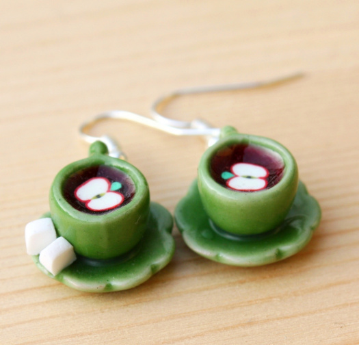  čaj ovocný .. hrníčky