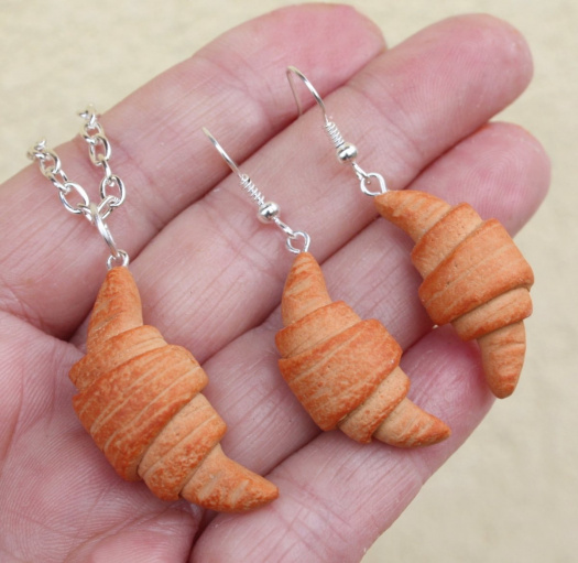 croissanty .. souprava