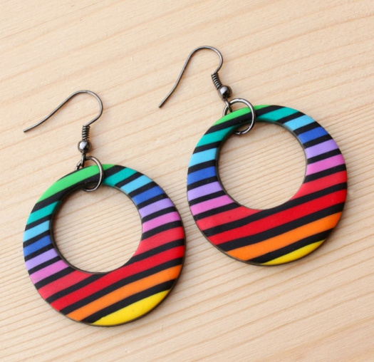 vzorované náušnice