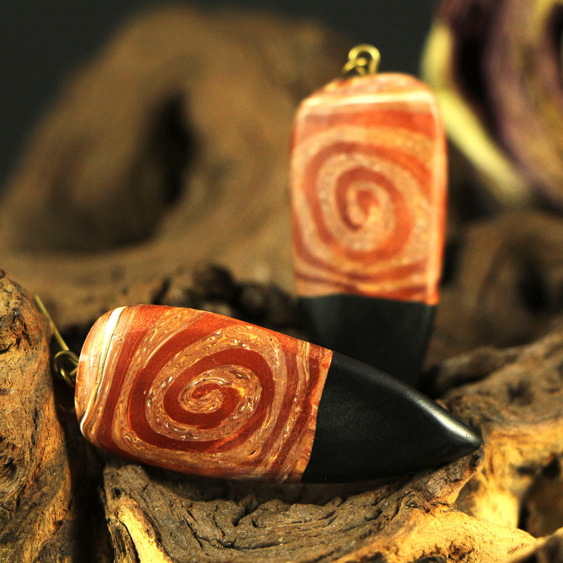 Náušnice DŘEVĚNKA ŠPIČKOVANÁ