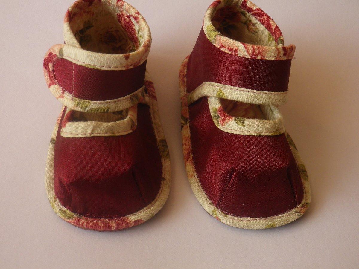 Papučky (capačky )-vinové