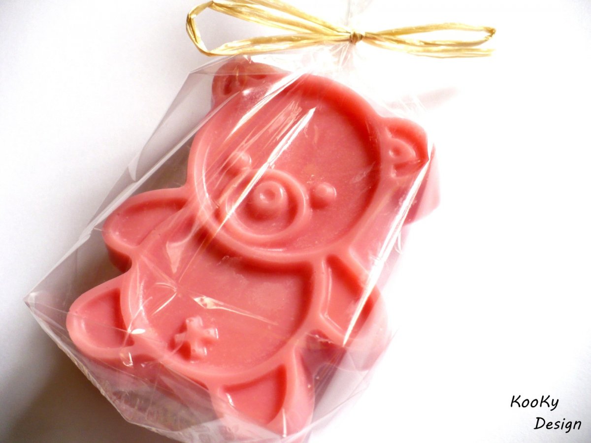 Glycerinové mýdlo s bambuckým máslem *medvídek* více vůní