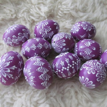 Velikonoční kraslice: fialové