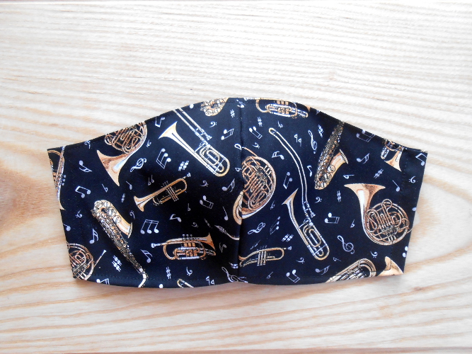 Rouška černá s hudebními nástroji (196/20)