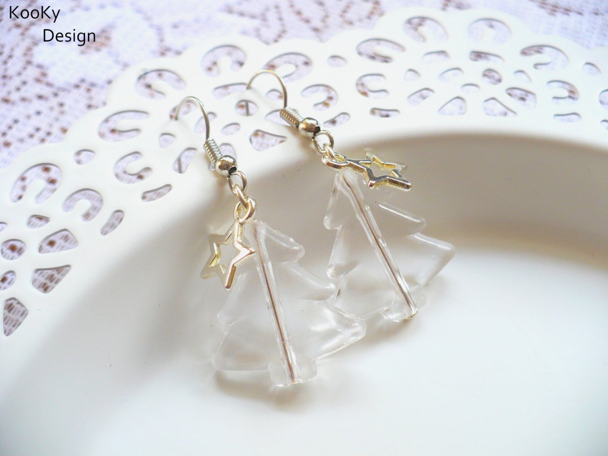 Visací náušnice - vánoční stromeček