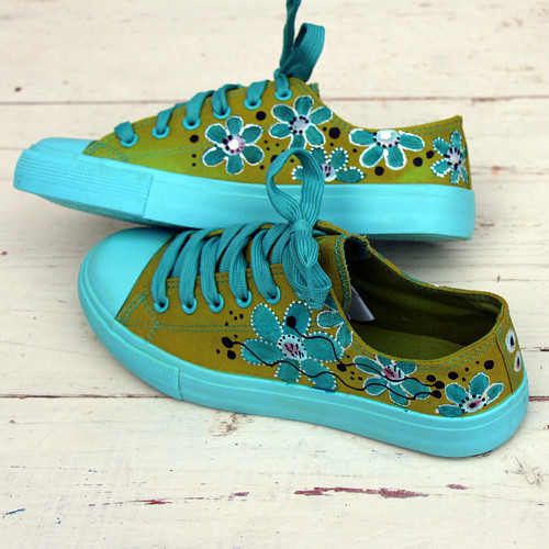 Botky jarní s kvítky vel. 40 skladem