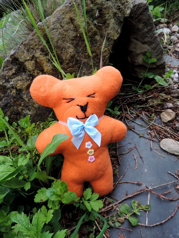 Oranžový medvídek velký. č.1099