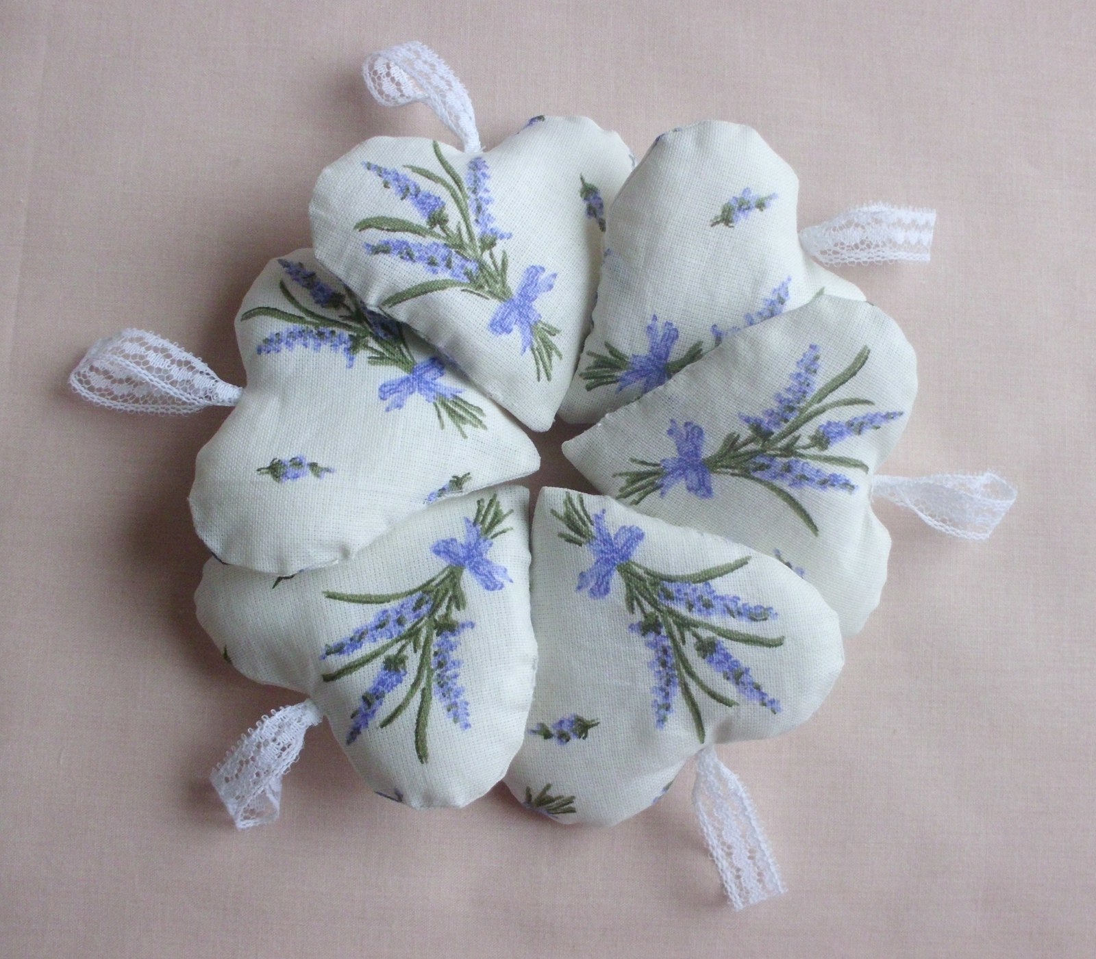 Ty jsi má,levandulová....srdíčka