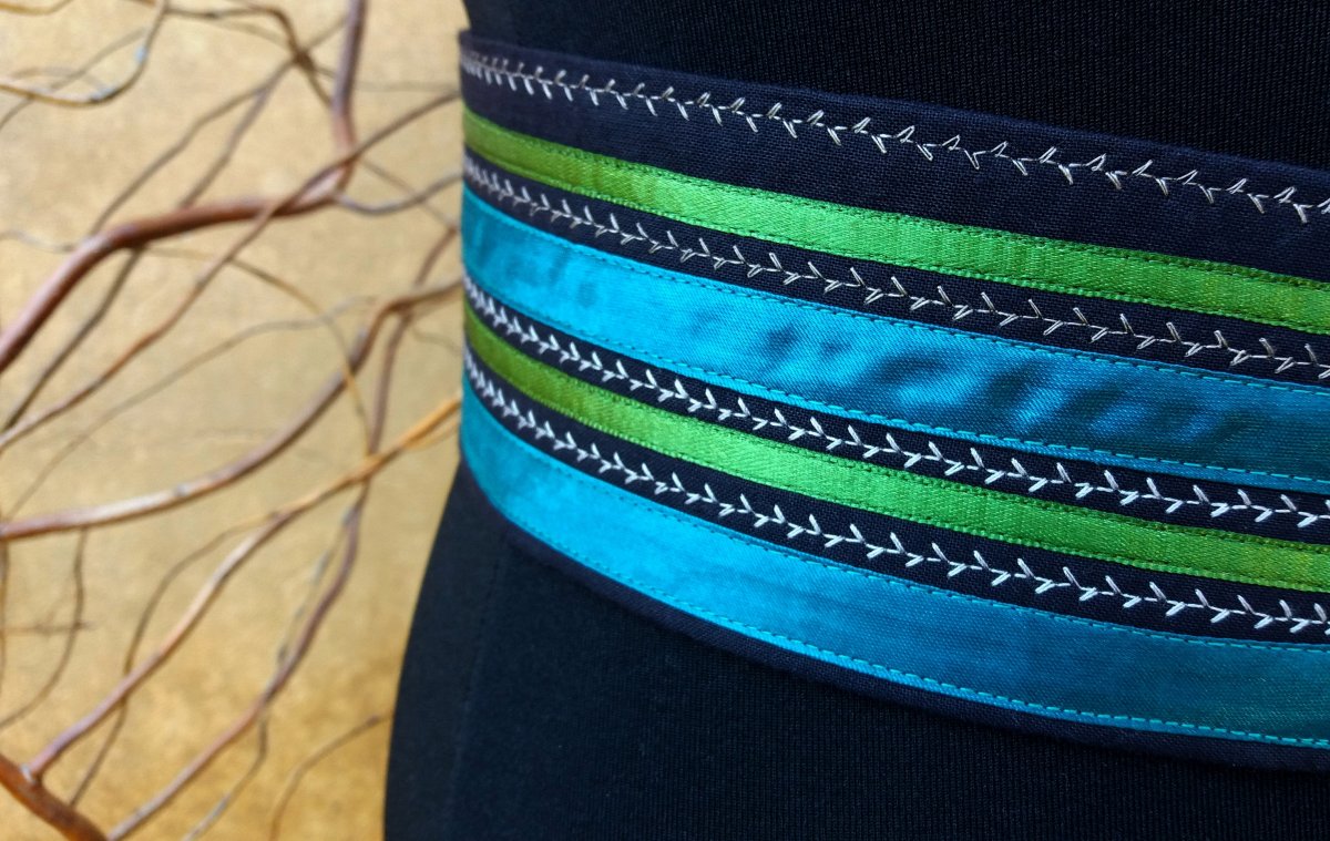 ORIGINÁLNÍ TYRKYSOVÝ PÁSEK