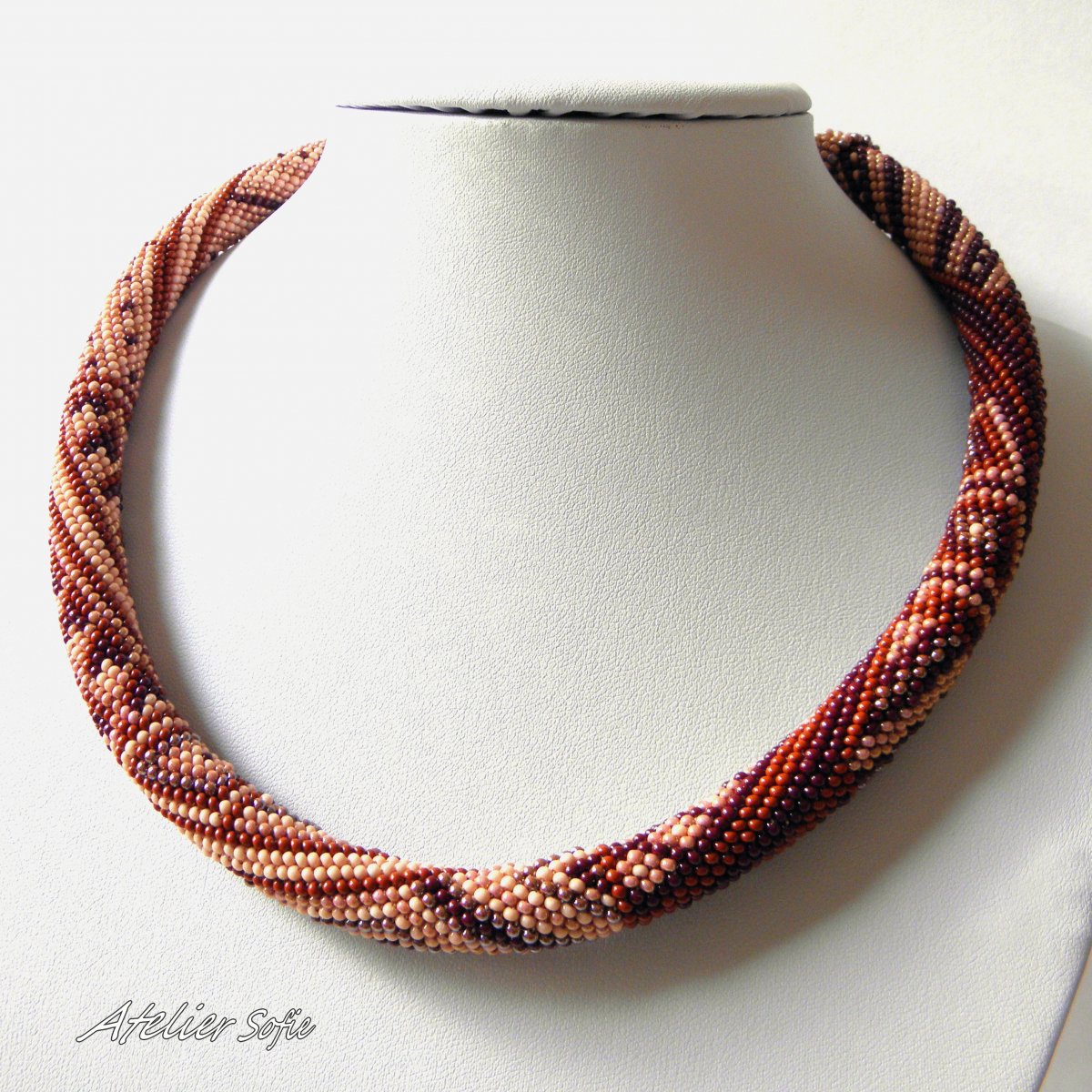 Náhrdelník Čokoláda