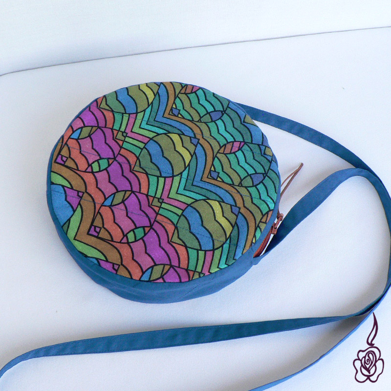 Originální kulatá kabelka