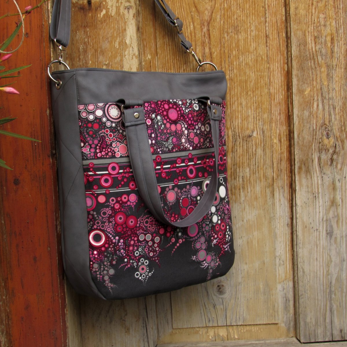 Kabelka Effervescence﻿ šedorůžová