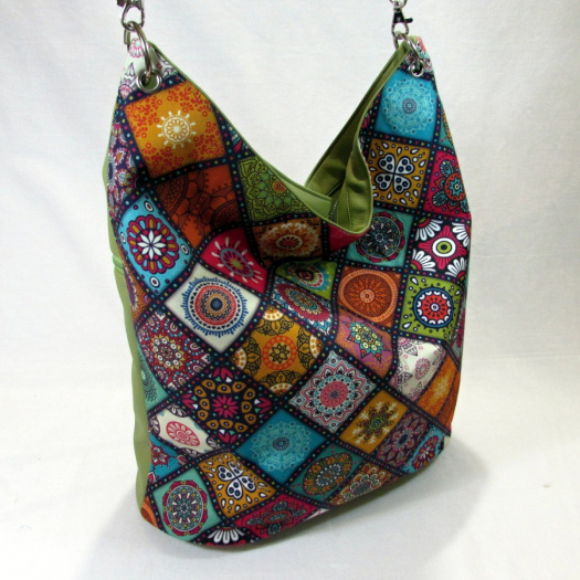 Kabelka mandala barevná