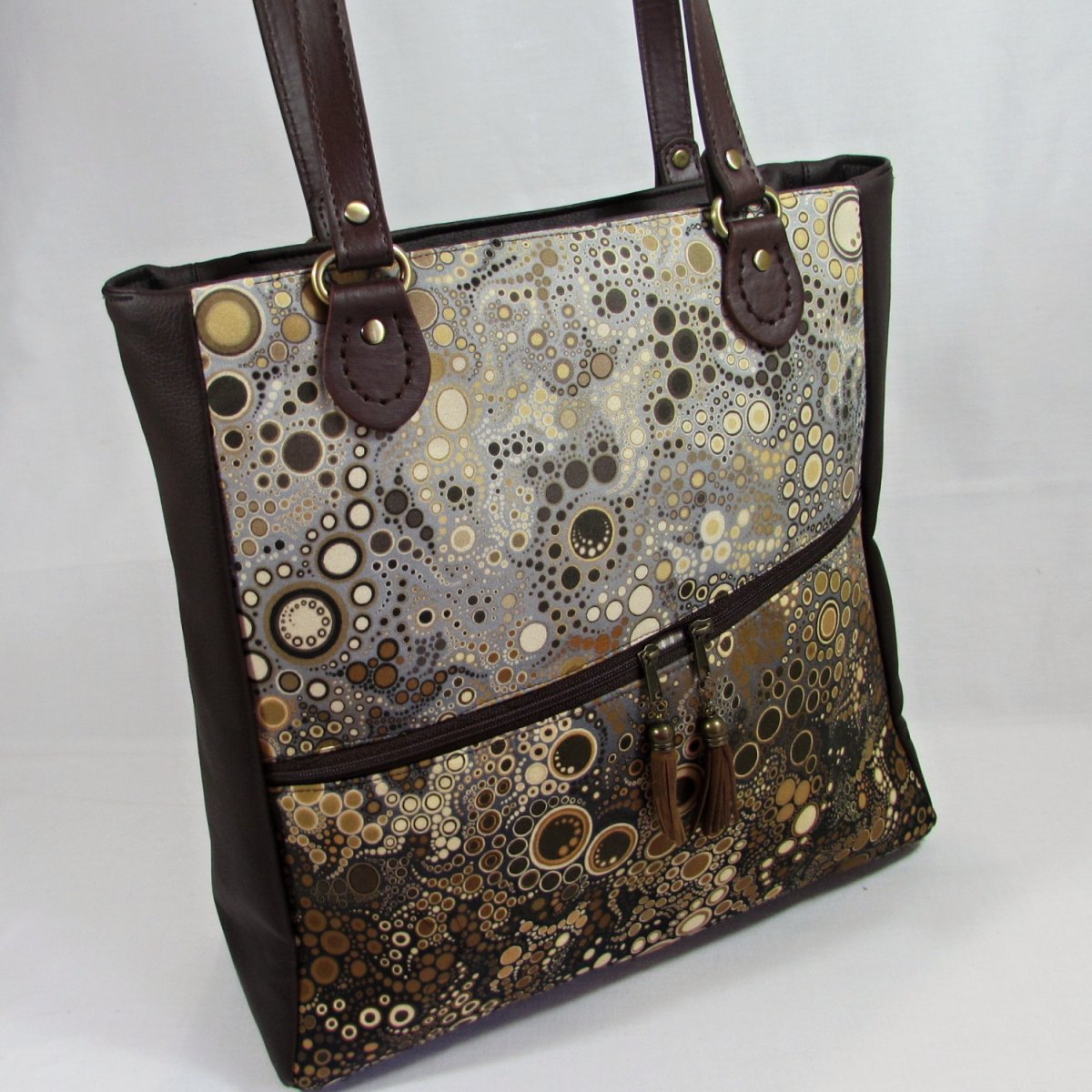 kabelka bublinky hnědé