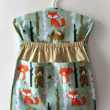 SKLADEM Vyztužený kapsář do školky na ramínko Zvířátka mentolová