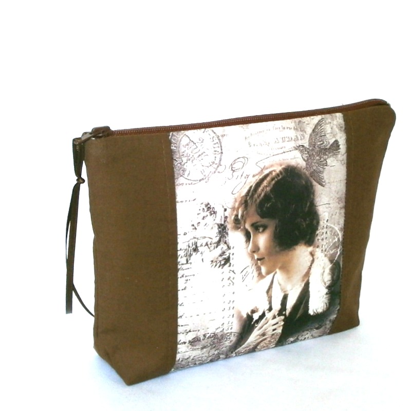 Kapsička NOSTALGIA XXXVIII. - přečti mi své verše