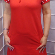 Šaty s kapucí - červené s puntíkem, velikost M - VELKÝ VÝPRODEJ