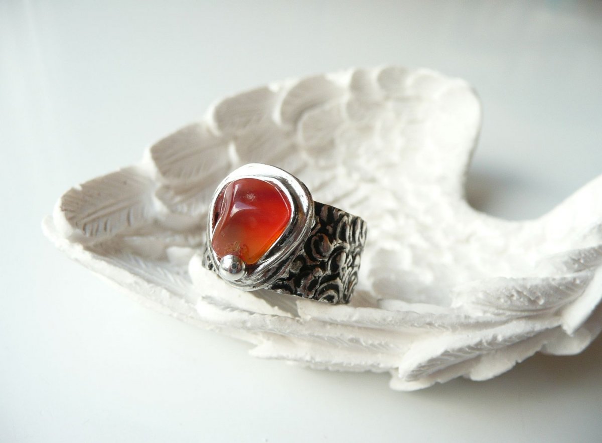 Bludička .. ( rudý karneol )