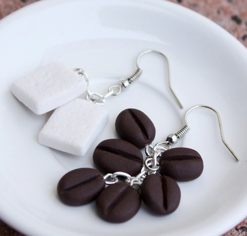 kávu si osladím o trochu víc .. kávová zrníčka