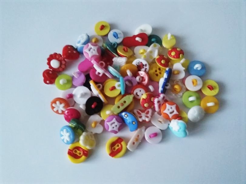 Zbytky knoflíků (80ks) - mix