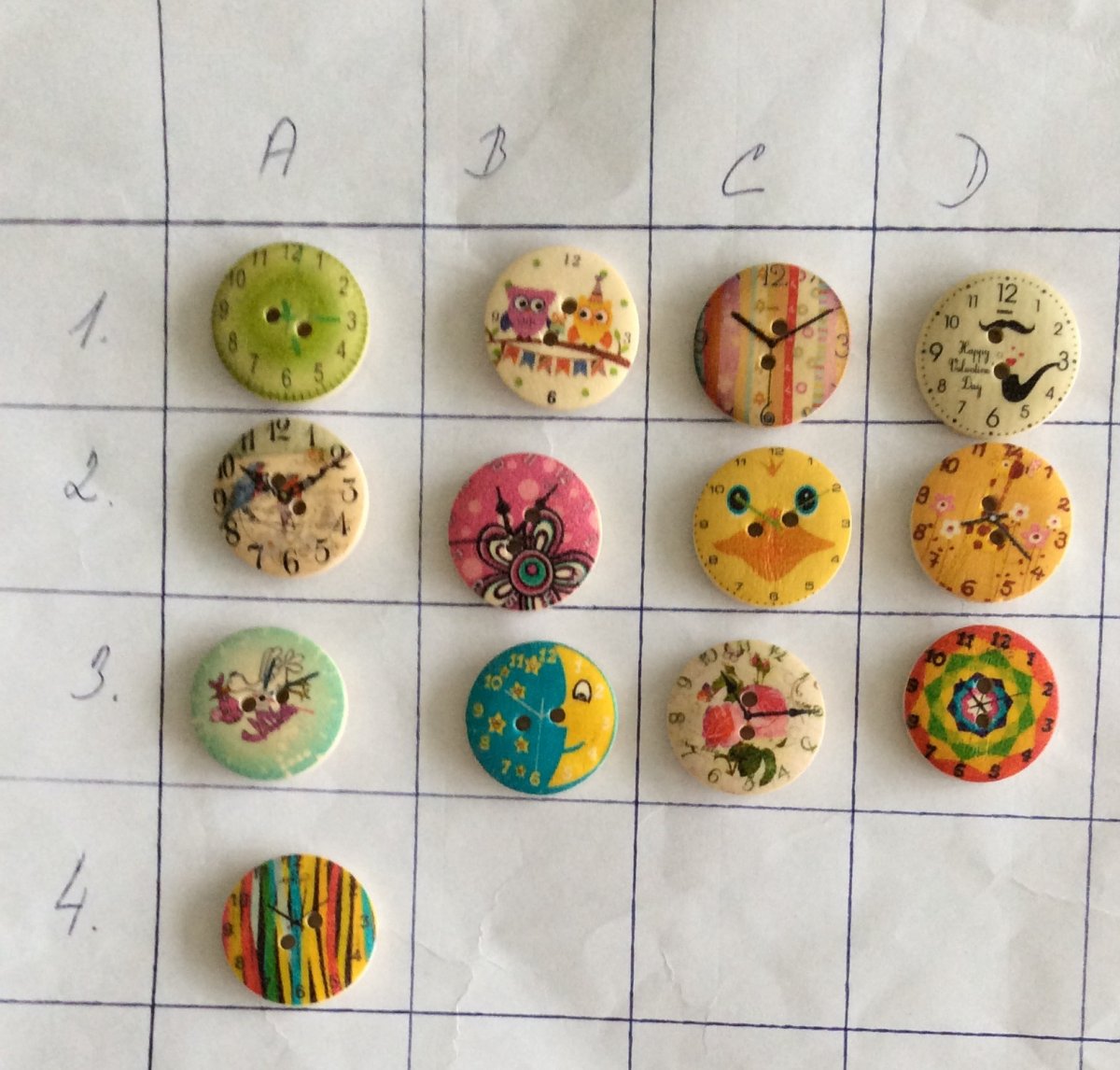 Dřevěné knoflíky - 2 kusy.