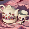 Varná konvice porcelánová malovaná – fialové květy