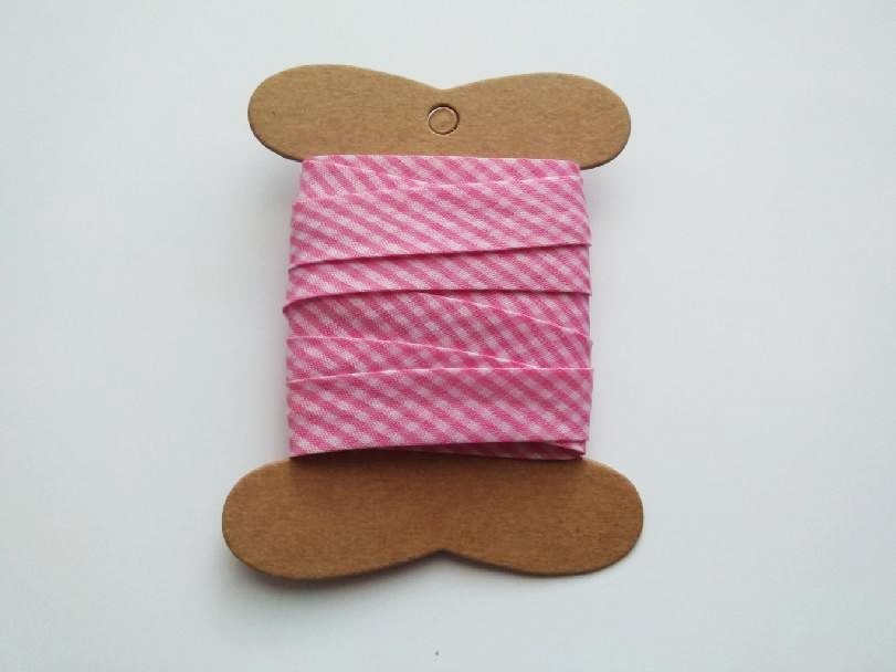 Polyesterový šikmý proužek šíře 14 mm (3,90 m)