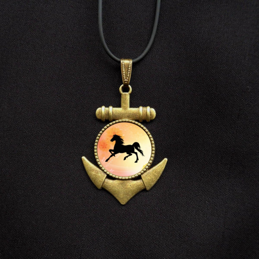 Kůň - náhrdelník