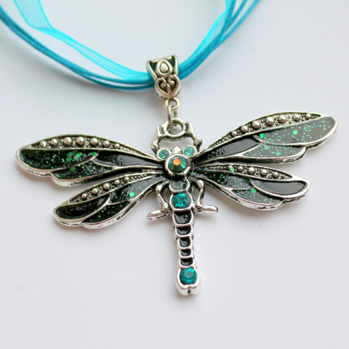 Luxusní vážka - náhrdelník