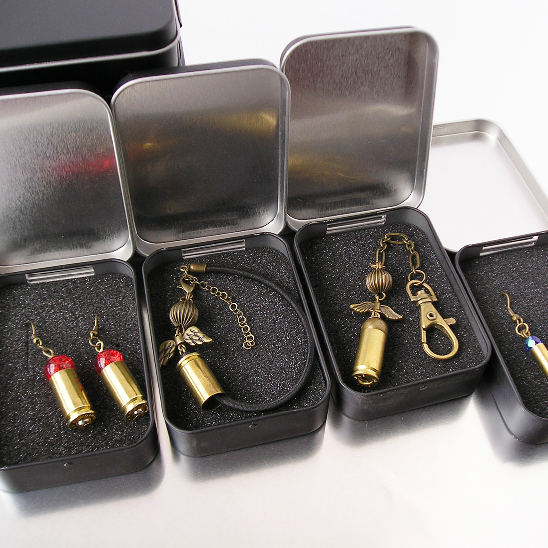 plechová krabička 6x8, černá