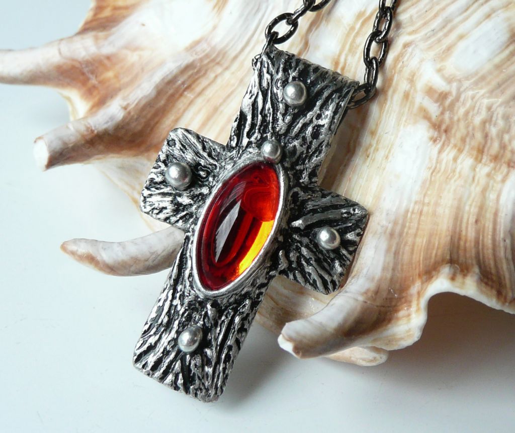 FIRE- kříž.. / zlevněný/