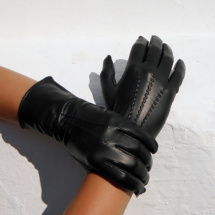 Černé dámské kožené rukavice s hedvábnou podšívkou