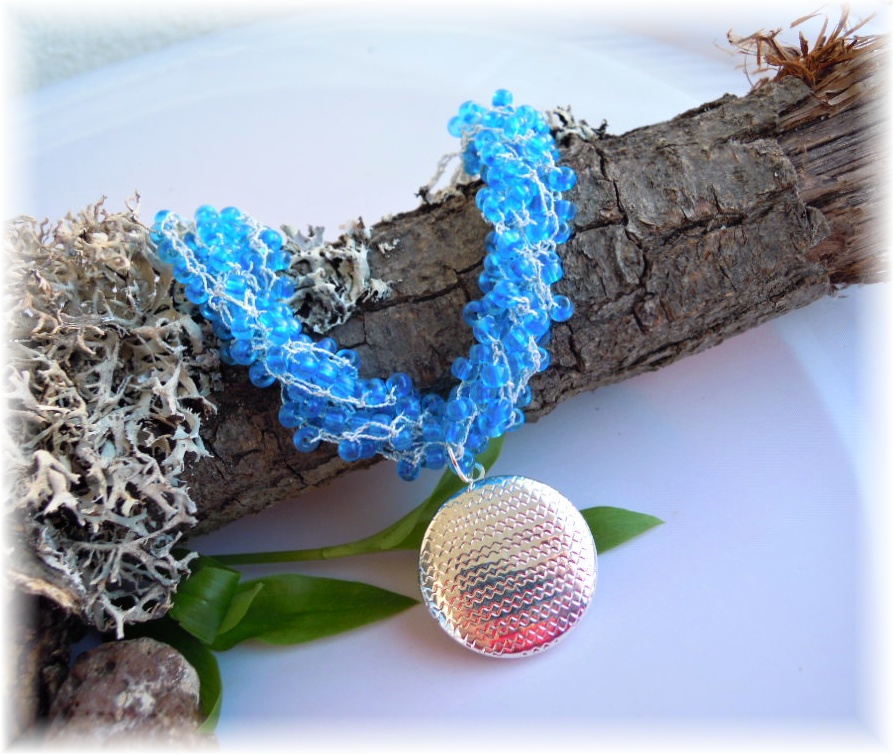 Blankytný medailonek