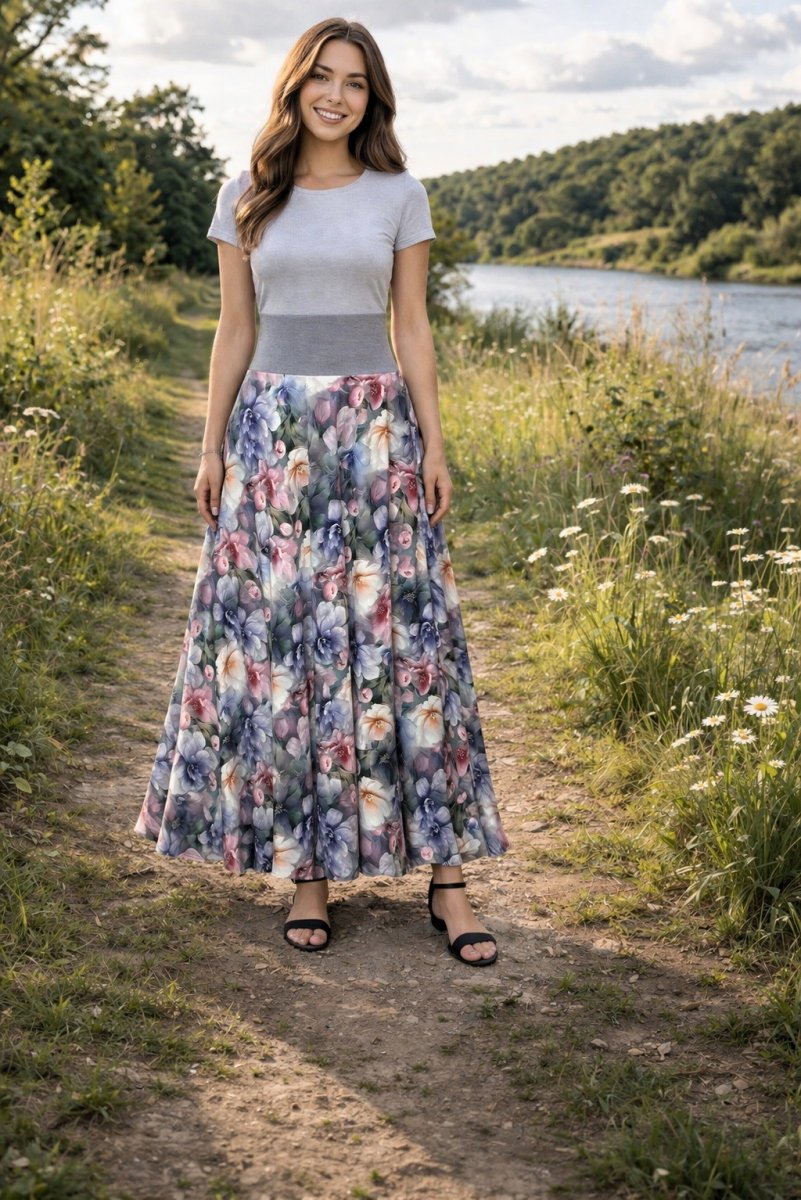 Dlouhá půlkolová sukně - něžné květy