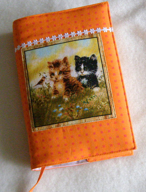 Obal na knihu s koťaty