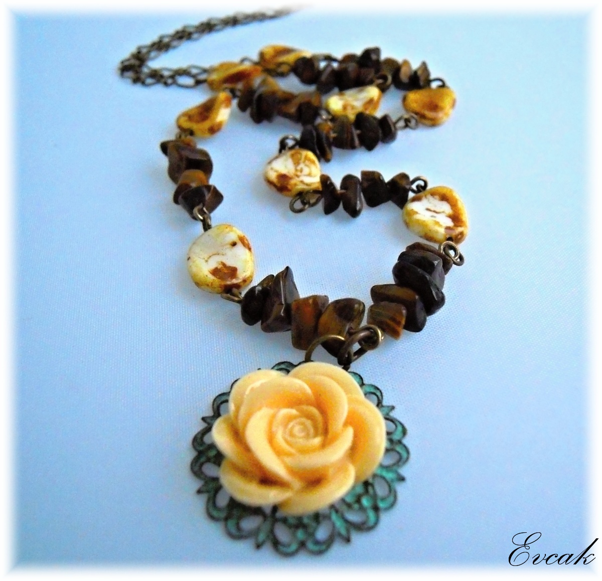 Náhrdelník z tygřího oka