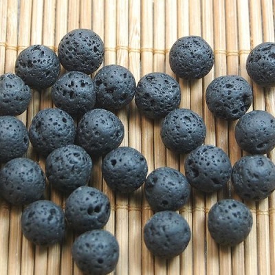 Láva korálky 0,6 cm - 10 ks