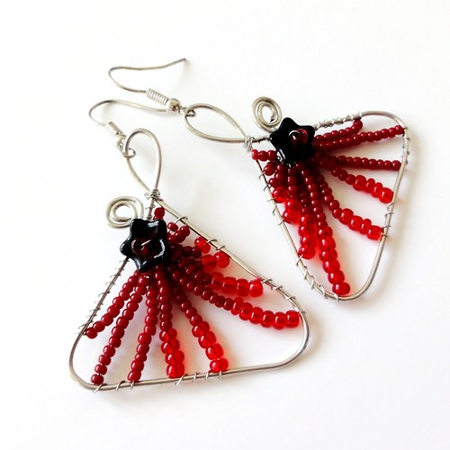 Červené trojúhelníčky